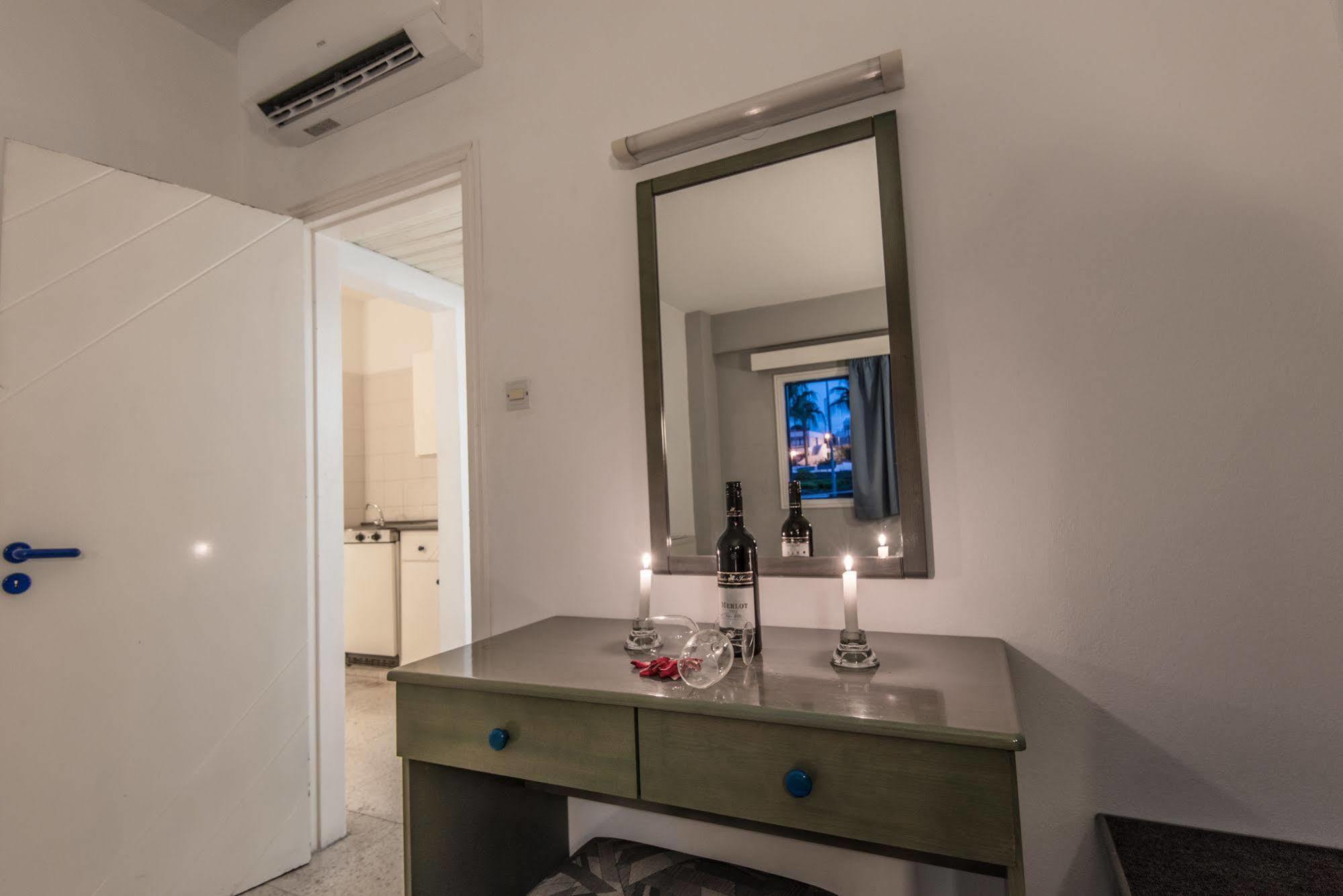أيا نابا Cordelia Hotel Apartments المظهر الخارجي الصورة